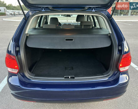 Синий Фольксваген Гольф, объемом двигателя 0 л и пробегом 190 тыс. км за 7300 $, фото 81 на Automoto.ua