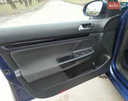 Синий Фольксваген Гольф, объемом двигателя 1.39 л и пробегом 191 тыс. км за 5999 $, фото 10 на Automoto.ua