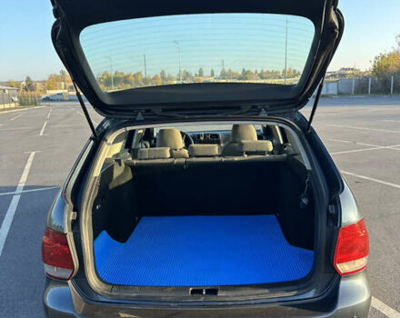 Синий Фольксваген Гольф, объемом двигателя 1.6 л и пробегом 243 тыс. км за 7599 $, фото 32 на Automoto.ua