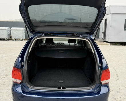 Синій Фольксваген Гольф, об'ємом двигуна 1.6 л та пробігом 258 тис. км за 8100 $, фото 73 на Automoto.ua