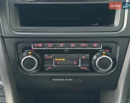 Синий Фольксваген Гольф, объемом двигателя 1.6 л и пробегом 289 тыс. км за 7400 $, фото 37 на Automoto.ua