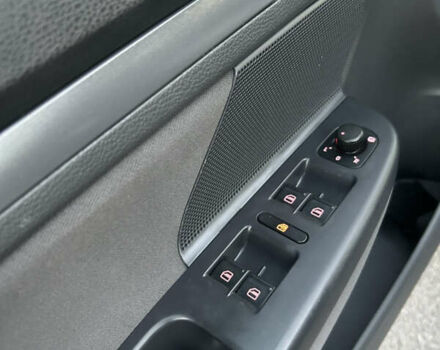 Синий Фольксваген Гольф, объемом двигателя 0 л и пробегом 190 тыс. км за 7300 $, фото 32 на Automoto.ua