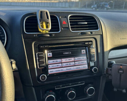 Синий Фольксваген Гольф, объемом двигателя 1.6 л и пробегом 243 тыс. км за 7599 $, фото 44 на Automoto.ua