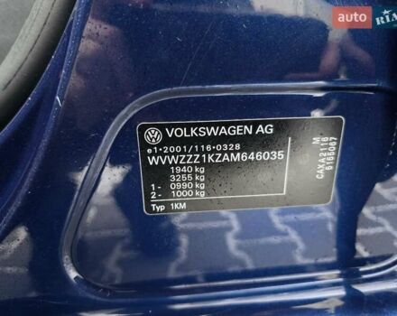 Синий Фольксваген Гольф, объемом двигателя 1.4 л и пробегом 216 тыс. км за 6450 $, фото 50 на Automoto.ua