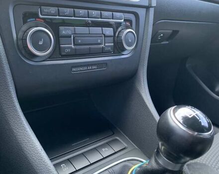 Синий Фольксваген Гольф, объемом двигателя 1.4 л и пробегом 214 тыс. км за 6800 $, фото 29 на Automoto.ua