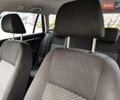 Синий Фольксваген Гольф, объемом двигателя 1.6 л и пробегом 292 тыс. км за 5990 $, фото 36 на Automoto.ua