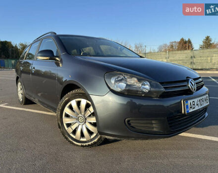Синий Фольксваген Гольф, объемом двигателя 1.6 л и пробегом 243 тыс. км за 7599 $, фото 2 на Automoto.ua
