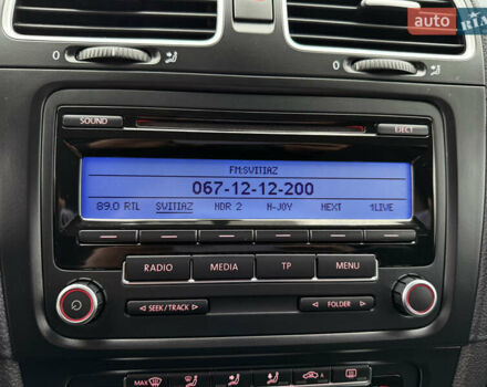 Синій Фольксваген Гольф, об'ємом двигуна 1.6 л та пробігом 258 тис. км за 8100 $, фото 53 на Automoto.ua