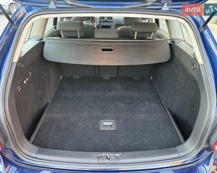 Синий Фольксваген Гольф, объемом двигателя 1.6 л и пробегом 289 тыс. км за 7400 $, фото 52 на Automoto.ua