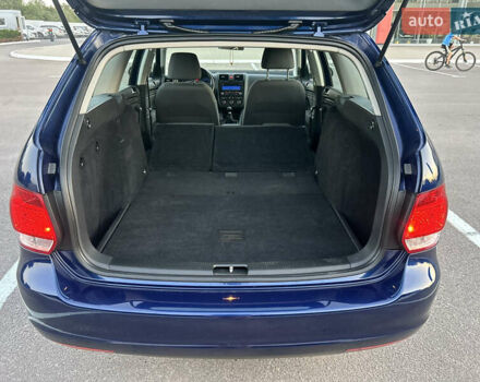 Синий Фольксваген Гольф, объемом двигателя 0 л и пробегом 190 тыс. км за 7300 $, фото 88 на Automoto.ua