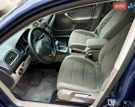 Синій Фольксваген Гольф, об'ємом двигуна 1.97 л та пробігом 256 тис. км за 8500 $, фото 18 на Automoto.ua