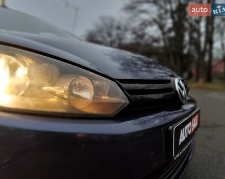 Синий Фольксваген Гольф, объемом двигателя 1.6 л и пробегом 292 тыс. км за 5990 $, фото 31 на Automoto.ua