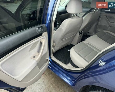 Синій Фольксваген Гольф, об'ємом двигуна 1.6 л та пробігом 239 тис. км за 7250 $, фото 31 на Automoto.ua