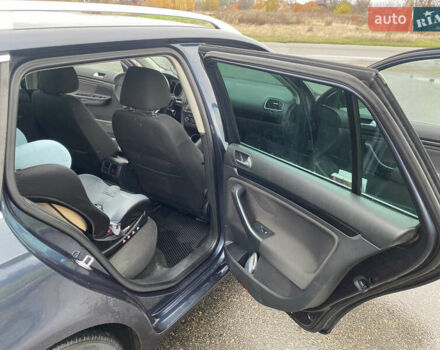 Синий Фольксваген Гольф, объемом двигателя 1.6 л и пробегом 286 тыс. км за 7200 $, фото 10 на Automoto.ua