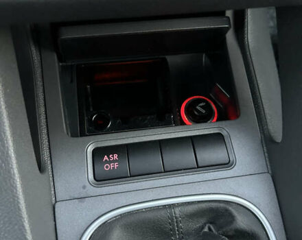 Синий Фольксваген Гольф, объемом двигателя 0 л и пробегом 190 тыс. км за 7300 $, фото 26 на Automoto.ua