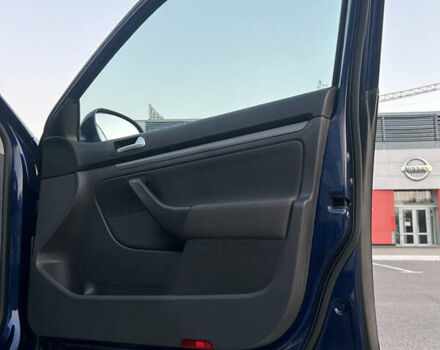 Синий Фольксваген Гольф, объемом двигателя 0 л и пробегом 190 тыс. км за 7300 $, фото 95 на Automoto.ua