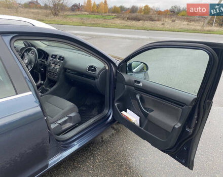 Синий Фольксваген Гольф, объемом двигателя 1.6 л и пробегом 286 тыс. км за 7200 $, фото 9 на Automoto.ua