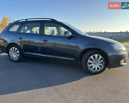 Синий Фольксваген Гольф, объемом двигателя 1.6 л и пробегом 243 тыс. км за 7599 $, фото 7 на Automoto.ua
