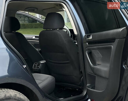 Синій Фольксваген Гольф, об'ємом двигуна 1.97 л та пробігом 280 тис. км за 7250 $, фото 25 на Automoto.ua