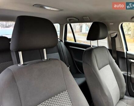 Синий Фольксваген Гольф, объемом двигателя 1.6 л и пробегом 292 тыс. км за 5990 $, фото 53 на Automoto.ua