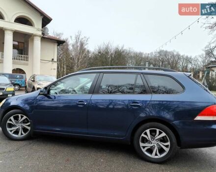 Синий Фольксваген Гольф, объемом двигателя 1.6 л и пробегом 292 тыс. км за 5990 $, фото 10 на Automoto.ua