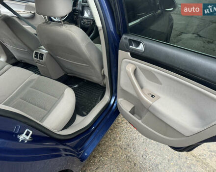 Синій Фольксваген Гольф, об'ємом двигуна 1.6 л та пробігом 239 тис. км за 7250 $, фото 33 на Automoto.ua