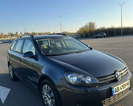 Синий Фольксваген Гольф, объемом двигателя 1.6 л и пробегом 243 тыс. км за 7599 $, фото 5 на Automoto.ua