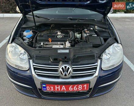 Синий Фольксваген Гольф, объемом двигателя 0 л и пробегом 190 тыс. км за 7300 $, фото 34 на Automoto.ua