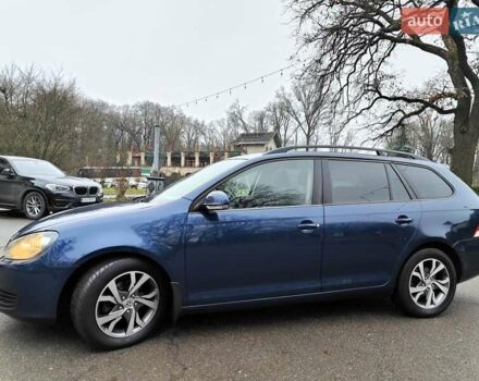 Синий Фольксваген Гольф, объемом двигателя 1.6 л и пробегом 292 тыс. км за 5990 $, фото 6 на Automoto.ua