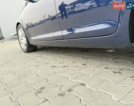 Синій Фольксваген Гольф, об'ємом двигуна 1.6 л та пробігом 258 тис. км за 8100 $, фото 10 на Automoto.ua