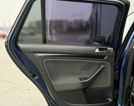 Синій Фольксваген Гольф, об'ємом двигуна 1.6 л та пробігом 258 тис. км за 8100 $, фото 56 на Automoto.ua