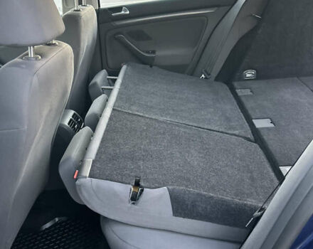 Синий Фольксваген Гольф, объемом двигателя 0 л и пробегом 190 тыс. км за 7300 $, фото 90 на Automoto.ua