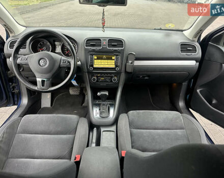 Синій Фольксваген Гольф, об'ємом двигуна 1.39 л та пробігом 191 тис. км за 7499 $, фото 14 на Automoto.ua