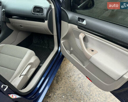 Синій Фольксваген Гольф, об'ємом двигуна 1.6 л та пробігом 239 тис. км за 7250 $, фото 36 на Automoto.ua