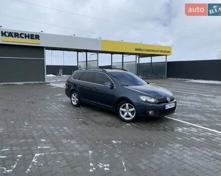 Синий Фольксваген Гольф, объемом двигателя 1.4 л и пробегом 214 тыс. км за 6800 $, фото 23 на Automoto.ua
