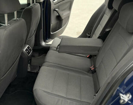 Синій Фольксваген Гольф, об'ємом двигуна 1.6 л та пробігом 258 тис. км за 8100 $, фото 60 на Automoto.ua