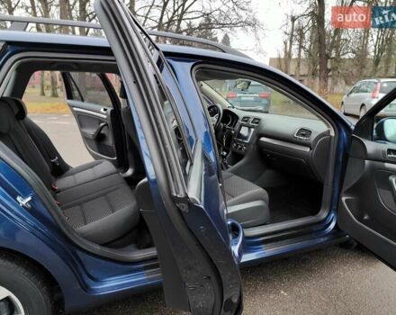 Синий Фольксваген Гольф, объемом двигателя 1.6 л и пробегом 292 тыс. км за 5990 $, фото 29 на Automoto.ua