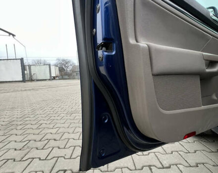 Синий Фольксваген Гольф, объемом двигателя 1.97 л и пробегом 257 тыс. км за 8500 $, фото 17 на Automoto.ua