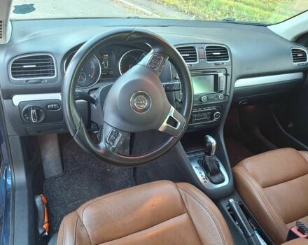 Синий Фольксваген Гольф, объемом двигателя 1.6 л и пробегом 239 тыс. км за 9100 $, фото 8 на Automoto.ua