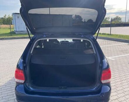 Синий Фольксваген Гольф, объемом двигателя 1.6 л и пробегом 296 тыс. км за 7400 $, фото 10 на Automoto.ua