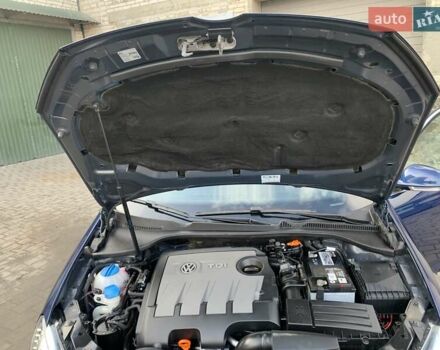 Синий Фольксваген Гольф, объемом двигателя 1.6 л и пробегом 123 тыс. км за 10999 $, фото 85 на Automoto.ua