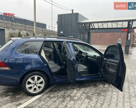 Синій Фольксваген Гольф, об'ємом двигуна 1.6 л та пробігом 321 тис. км за 5999 $, фото 23 на Automoto.ua