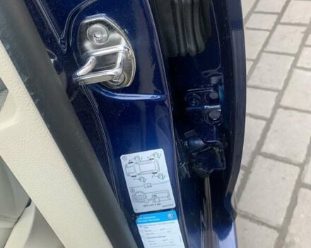 Синий Фольксваген Гольф, объемом двигателя 1.6 л и пробегом 123 тыс. км за 10999 $, фото 26 на Automoto.ua