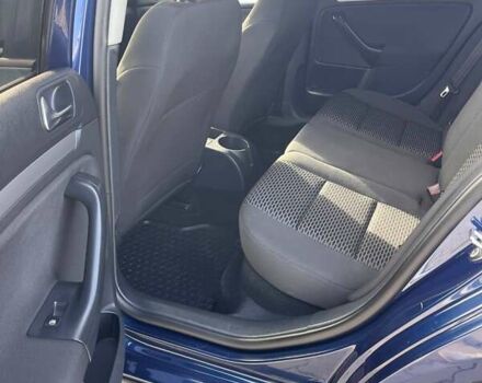 Синий Фольксваген Гольф, объемом двигателя 1.6 л и пробегом 296 тыс. км за 7400 $, фото 16 на Automoto.ua