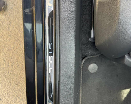 Синій Фольксваген Гольф, об'ємом двигуна 1.6 л та пробігом 250 тис. км за 8100 $, фото 8 на Automoto.ua