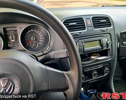 Синий Фольксваген Гольф, объемом двигателя 1.6 л и пробегом 195 тыс. км за 7700 $, фото 6 на Automoto.ua