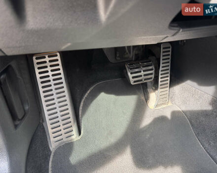 Синій Фольксваген Гольф, об'ємом двигуна 1.6 л та пробігом 250 тис. км за 8100 $, фото 7 на Automoto.ua