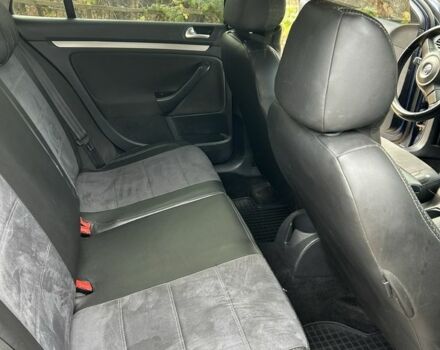 Синій Фольксваген Гольф, об'ємом двигуна 1.56 л та пробігом 320 тис. км за 6000 $, фото 8 на Automoto.ua