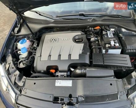 Синий Фольксваген Гольф, объемом двигателя 1.6 л и пробегом 123 тыс. км за 10999 $, фото 77 на Automoto.ua