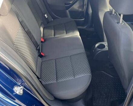 Синий Фольксваген Гольф, объемом двигателя 1.6 л и пробегом 296 тыс. км за 7400 $, фото 15 на Automoto.ua